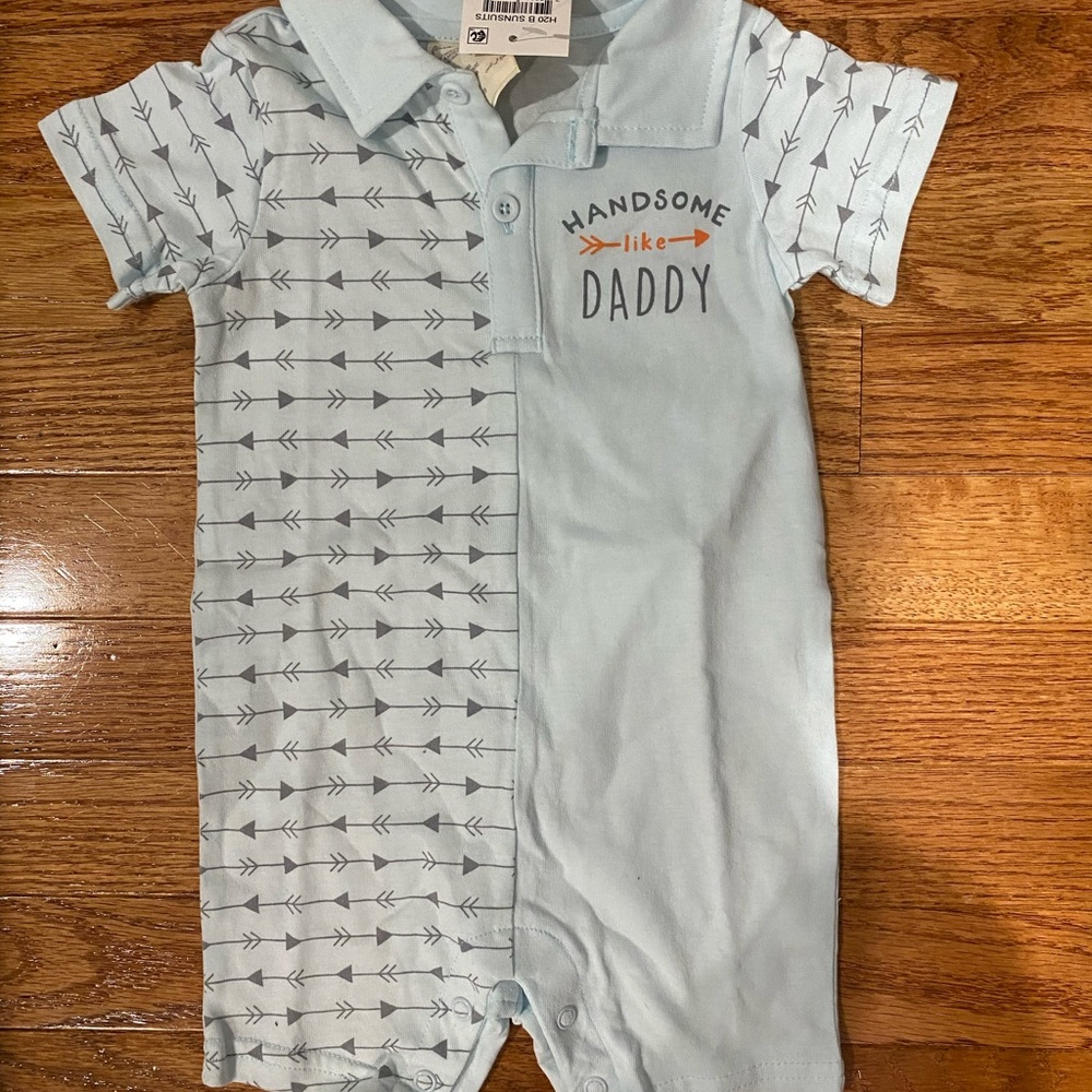 Short sleeve collared romper 3-6 months